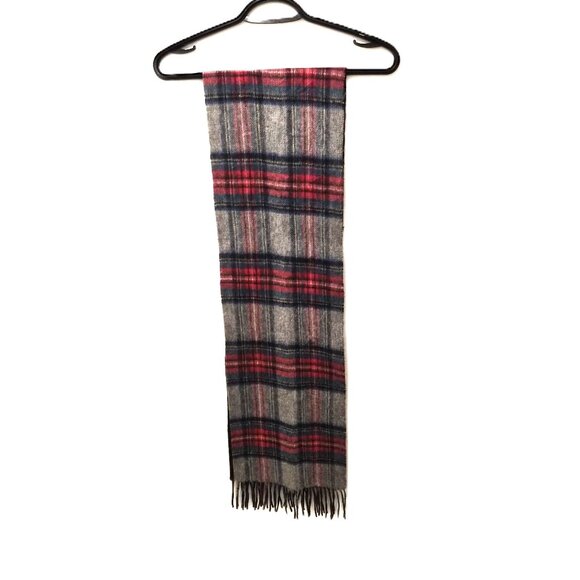 Stewart of Scotland Merino Wool Scarf – Reversible Plaid & Solid Fringe 25×172 - Picture 4 of 4